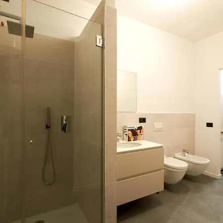 Casa Vacanza Del Barone Via Paglia 33 *